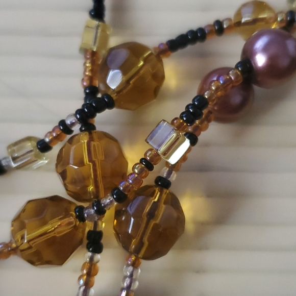 Beautiful long Necklace - Picture 1 of 6